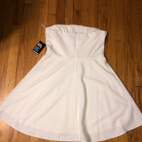 NWT Express Dress - Picture 4 of 4